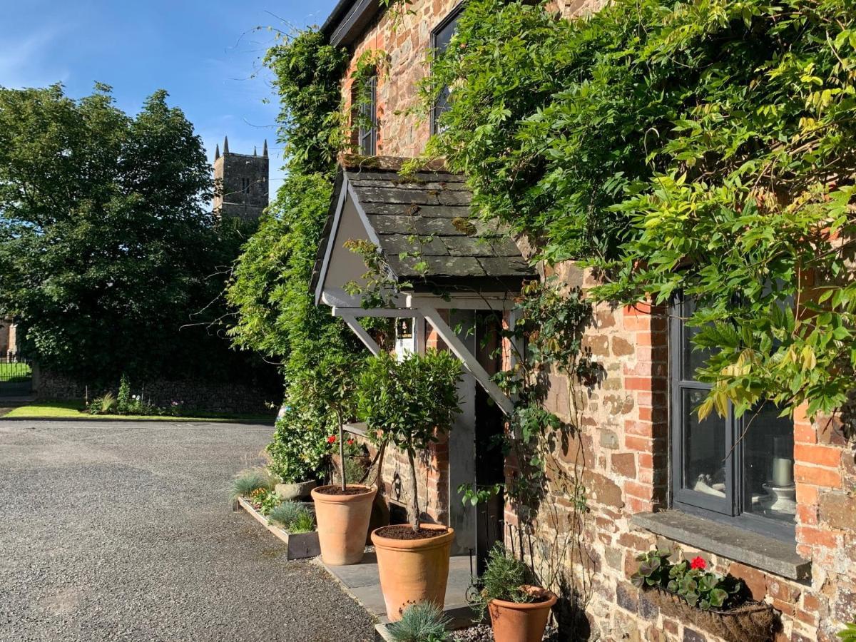 Molesworth Accommodation, Pyworthy, Devon โฮลส์เวิร์ทธี ภายนอก รูปภาพ